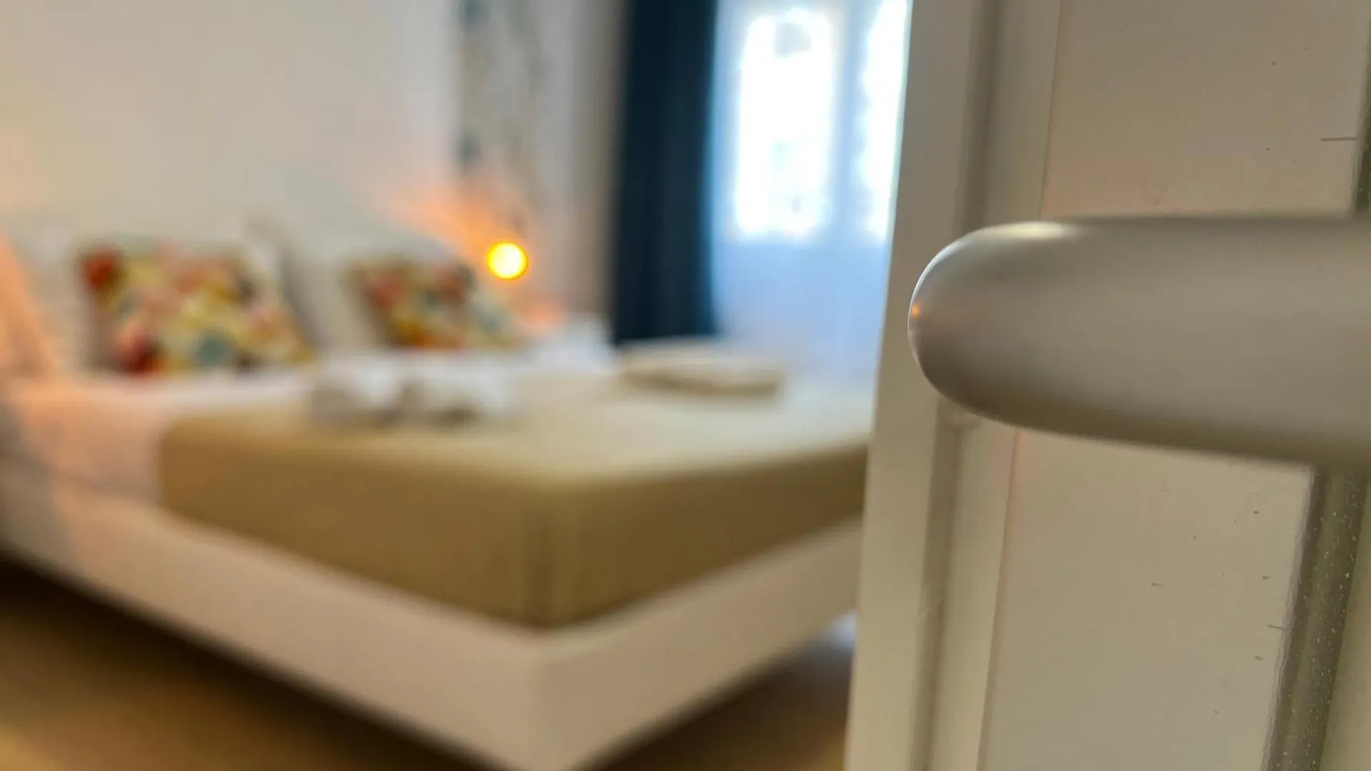 Light Holiday Home Palermo Apartment